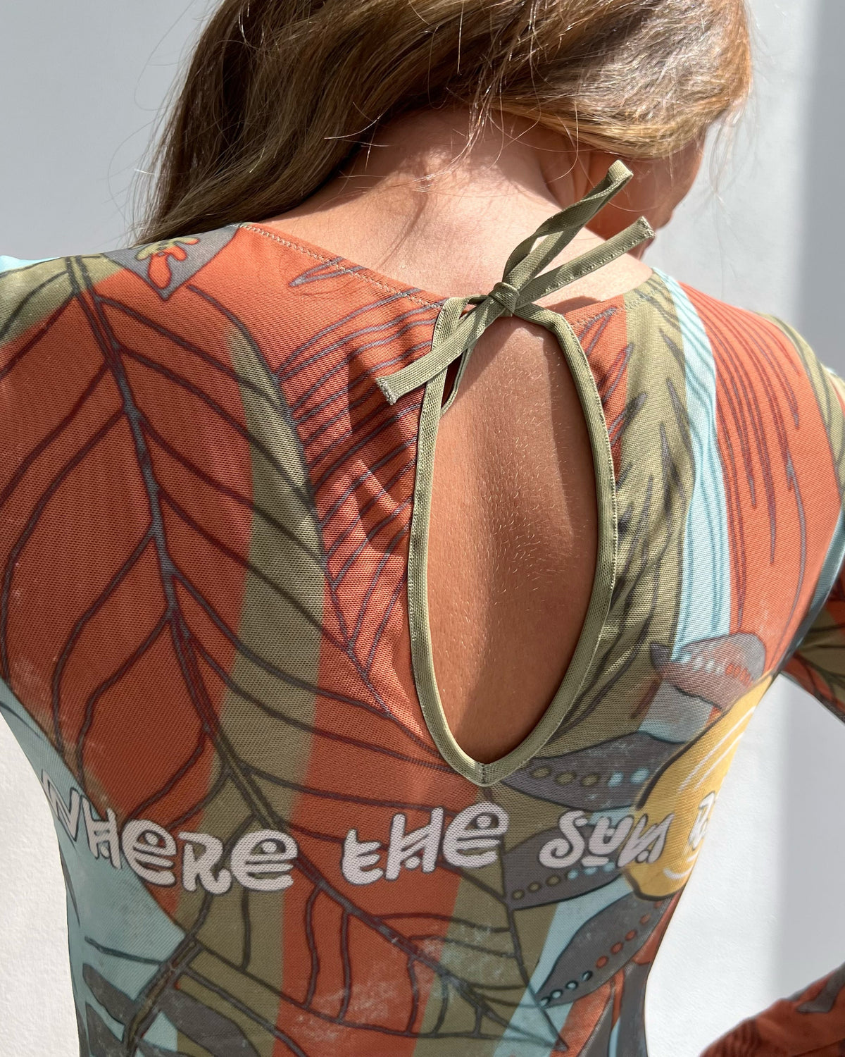 Tan-Through Swimsuits: Seamless, Safe & Stylish Tanning