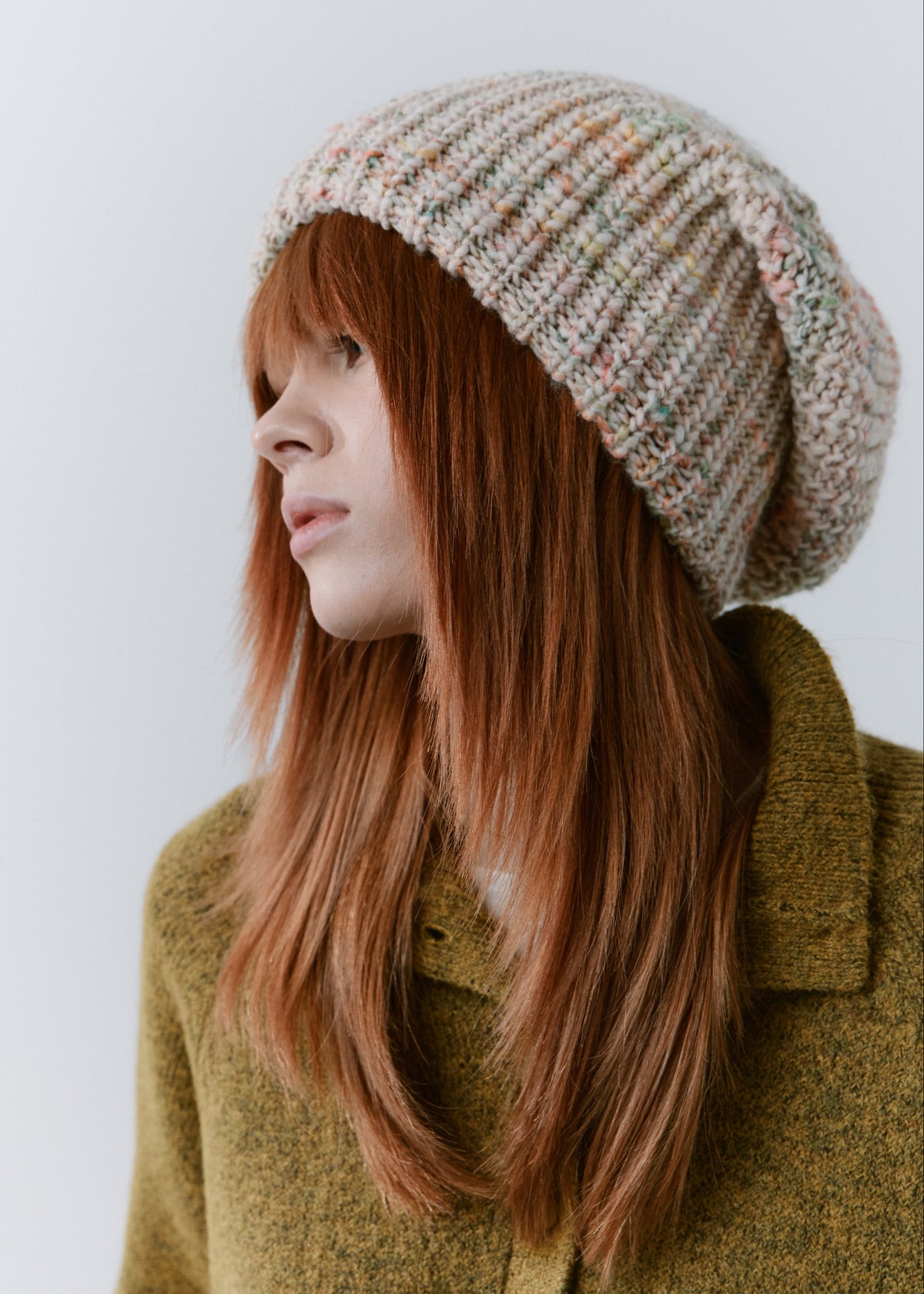 London Snowdrop knit beanie: Side profile