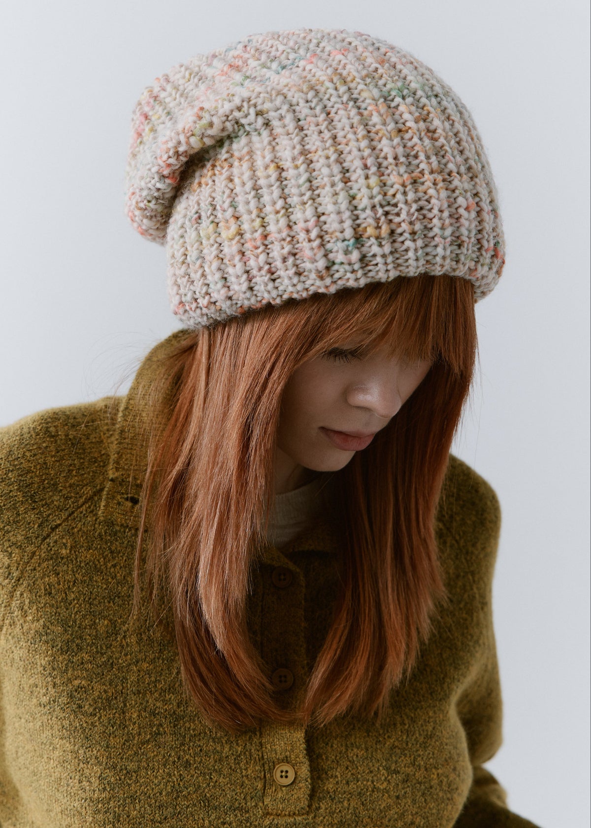 London Snowdrop knit beanie: Looking-down three-quarter view