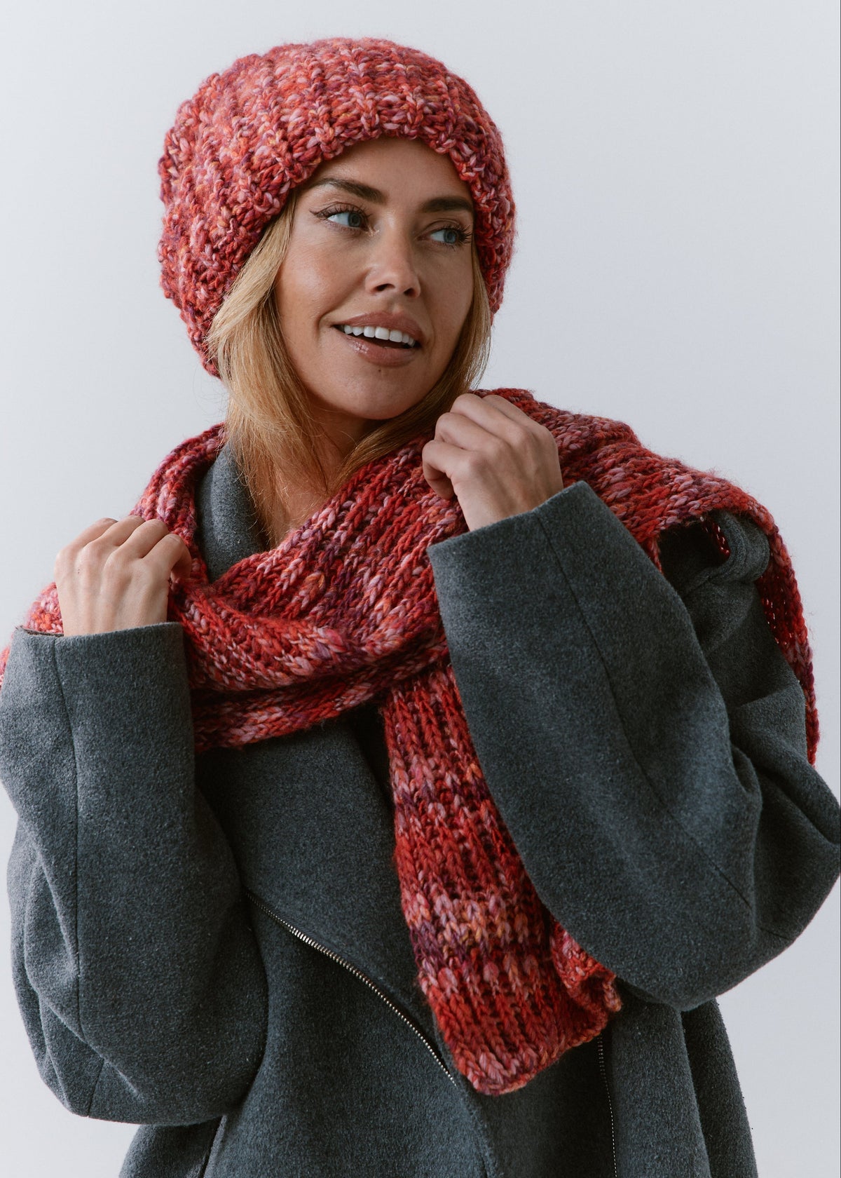 Oversized Alpaca Wool Scarf - Red - BRIKOLY