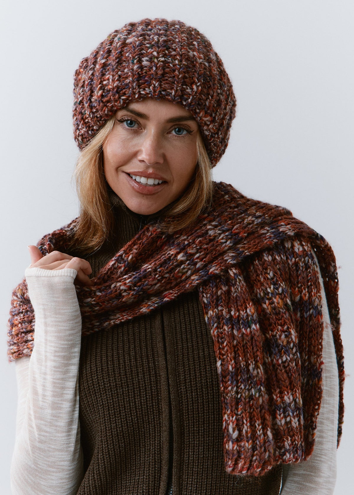 BRIKOLY Eggplant oversized multicolor knit beanie worn by a model in a front view with a matching scarf.