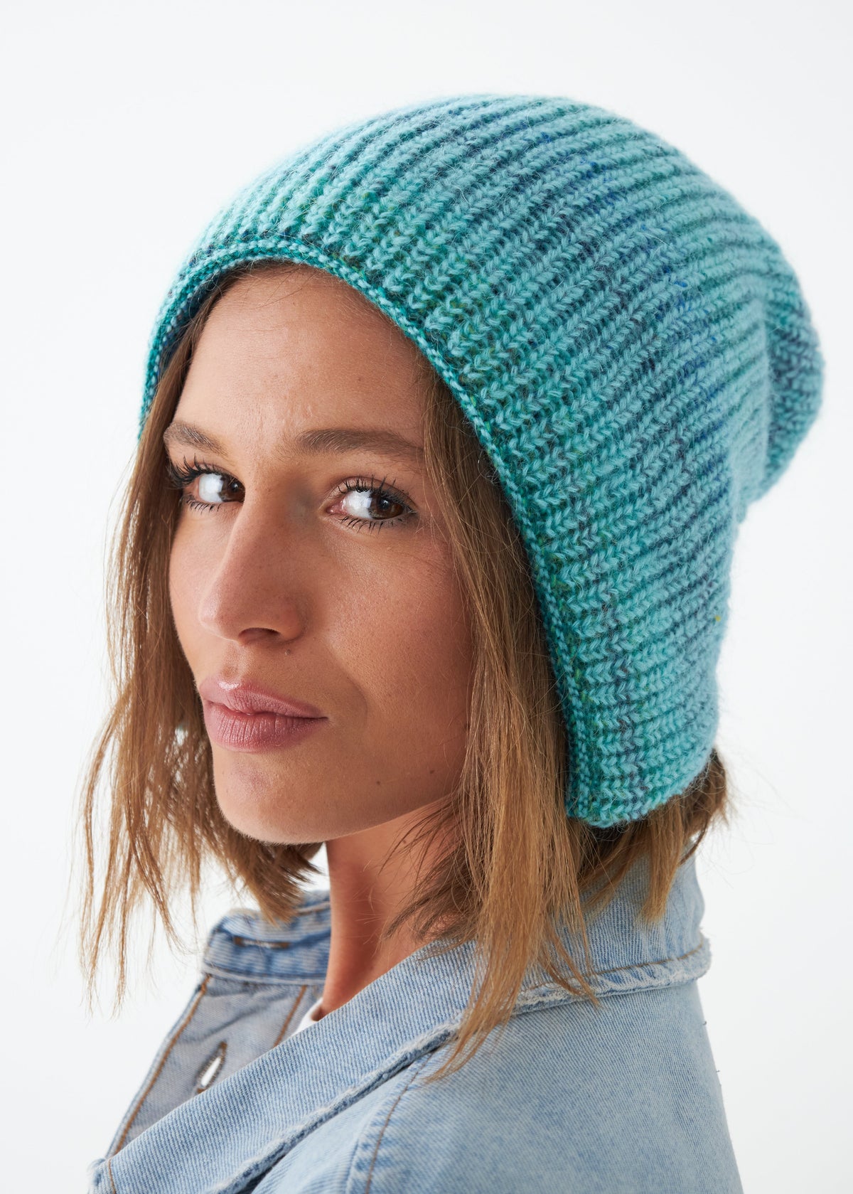Reversible Wool Beanie Tiffany Blue Lisse - Double-Sided Warm Hat
