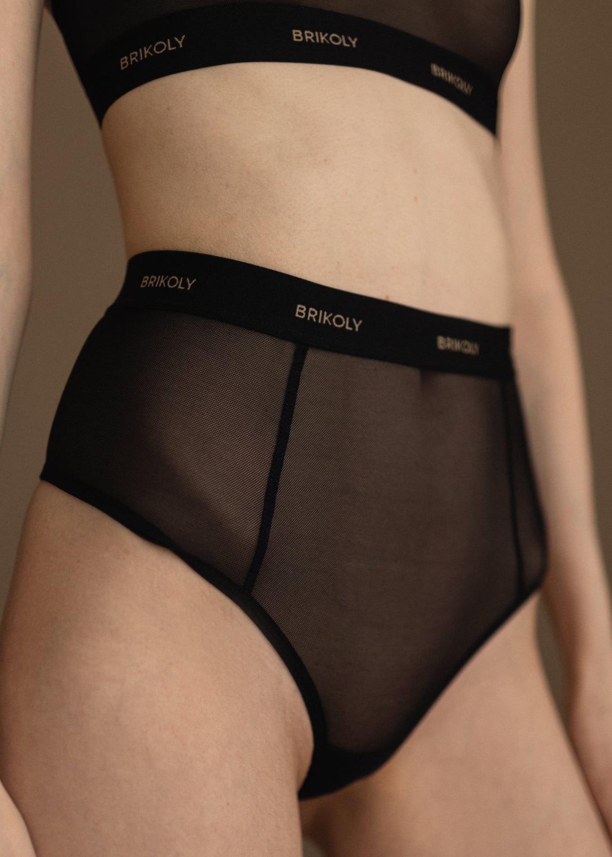 Black High-Waisted Thong – Minimalist Elegance - BRIKOLY