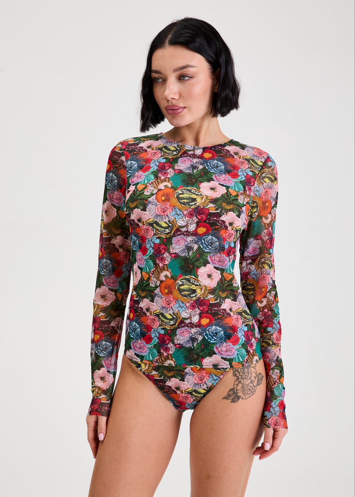 Garden Swimsuit – Exclusive Swimwear for Even, Healthy Tan with Sun Protection (на проверку) - BRIKOLY