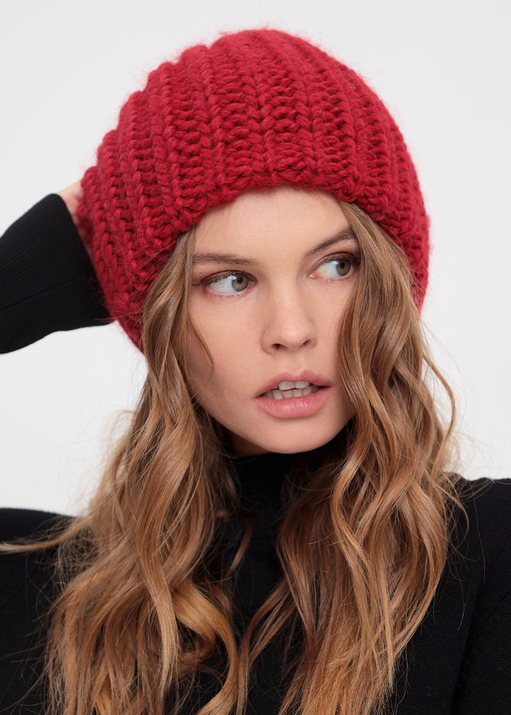 Oversized Double-Layer Wool Hat in Cherry - BRIKOLY