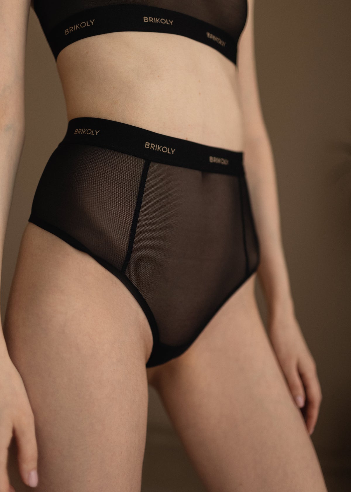 Black High-Waisted Thong – Minimalist Elegance - BRIKOLY