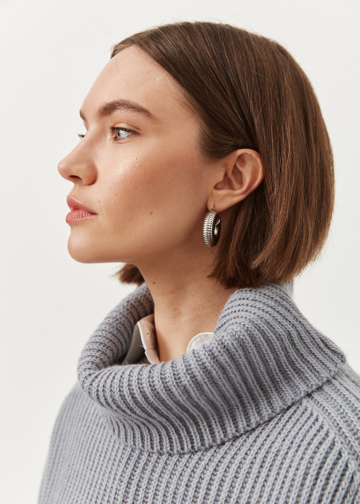 Women’s Oversized Gray Knit Sweater Vest – Long Turtleneck Layering Essential (на проверку) - BRIKOLY