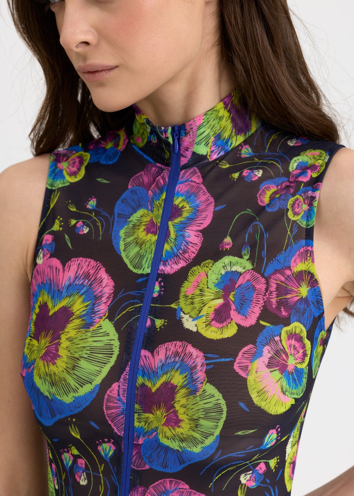 Violet Smart Mesh Swimsuit with Zipper – UPF 50+ Luxury Sun Protection - BRIKOLY