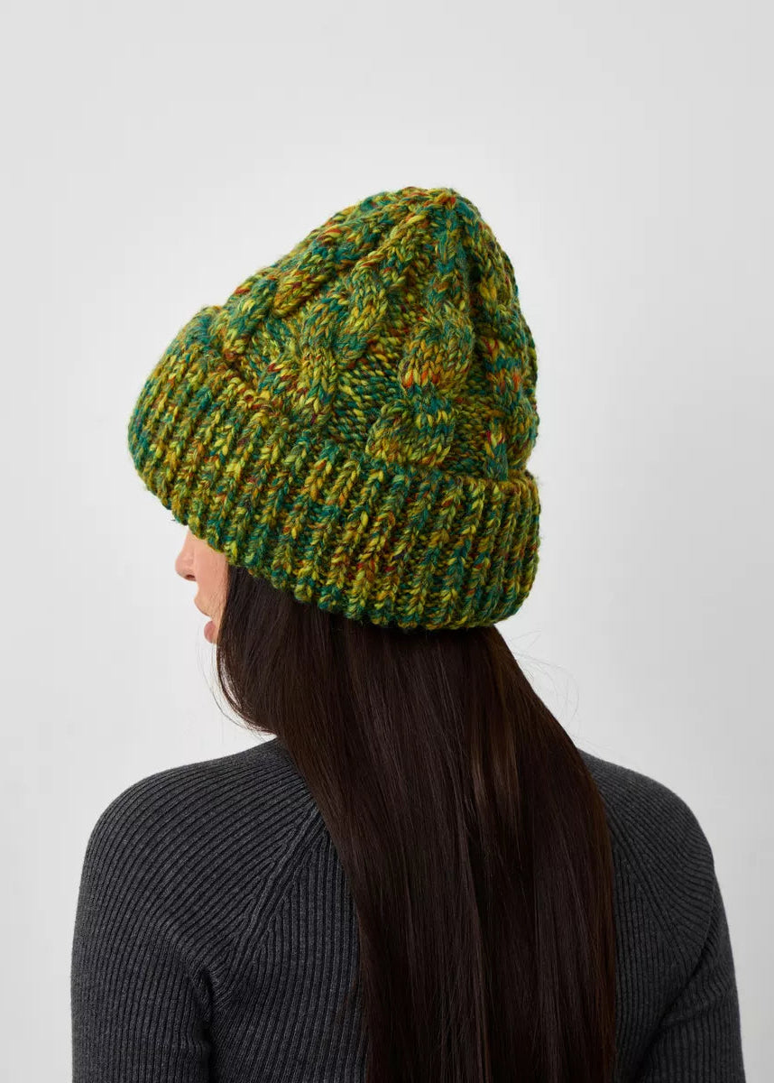 Tokyo Khaki cable knit wool beanie: Rear three-quarter view of the cable knit crown