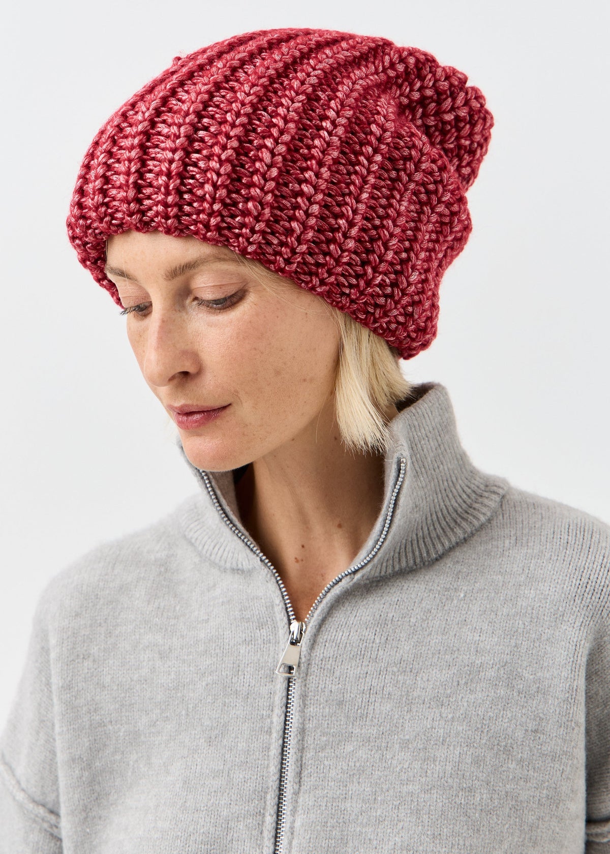 Oversized Double-Layer Wool Hat in Lusred (на проверку + заполнить) - BRIKOLY