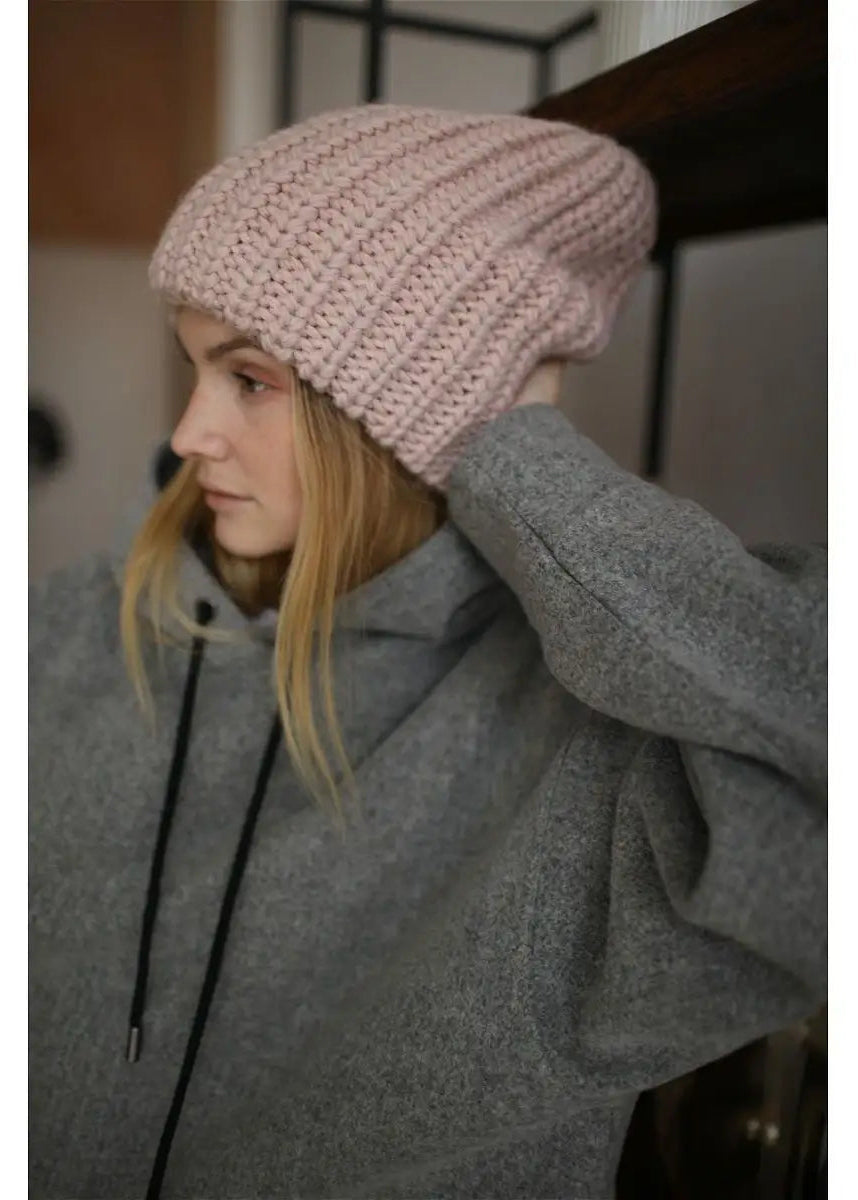 Oversized Double-Layer Wool Hat in Rose