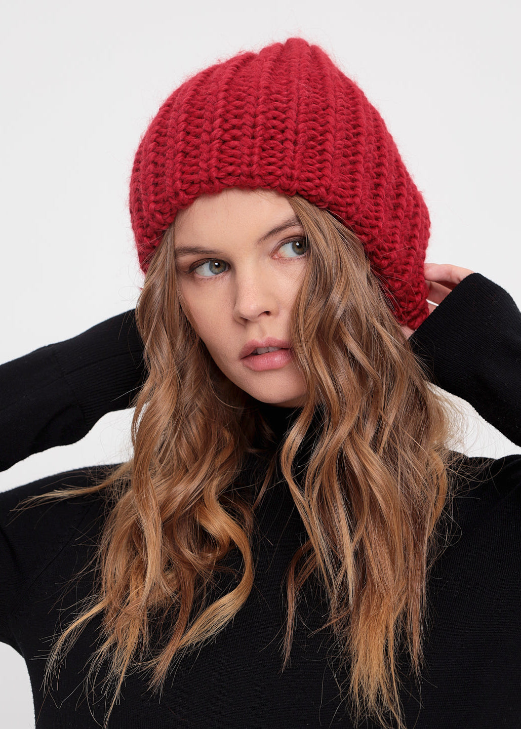 Oversized Double-Layer Wool Hat in Cherry - BRIKOLY
