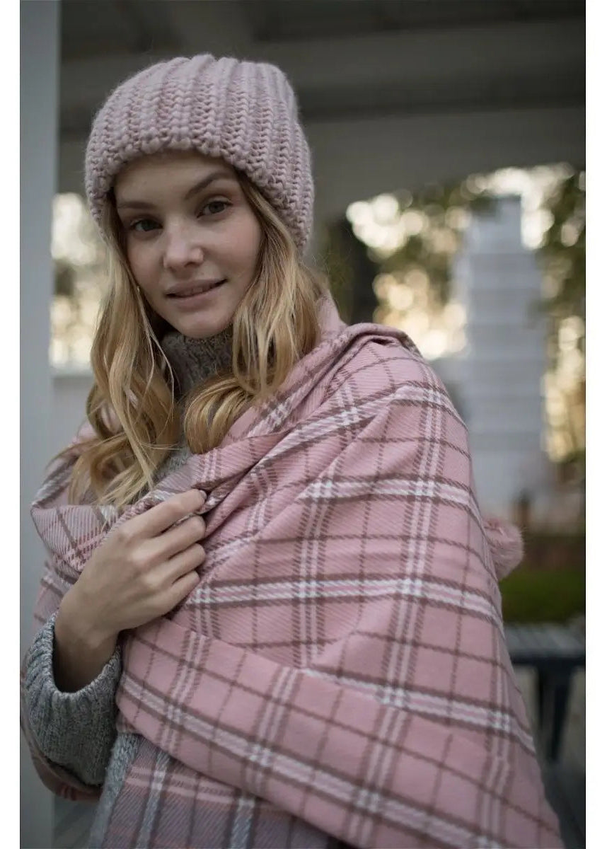 Oversized Double-Layer Wool Hat in Rose