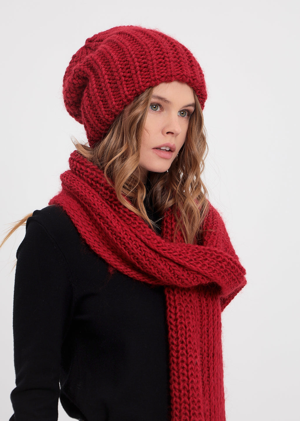 Oversized Double-Layer Wool Hat in Cherry - BRIKOLY