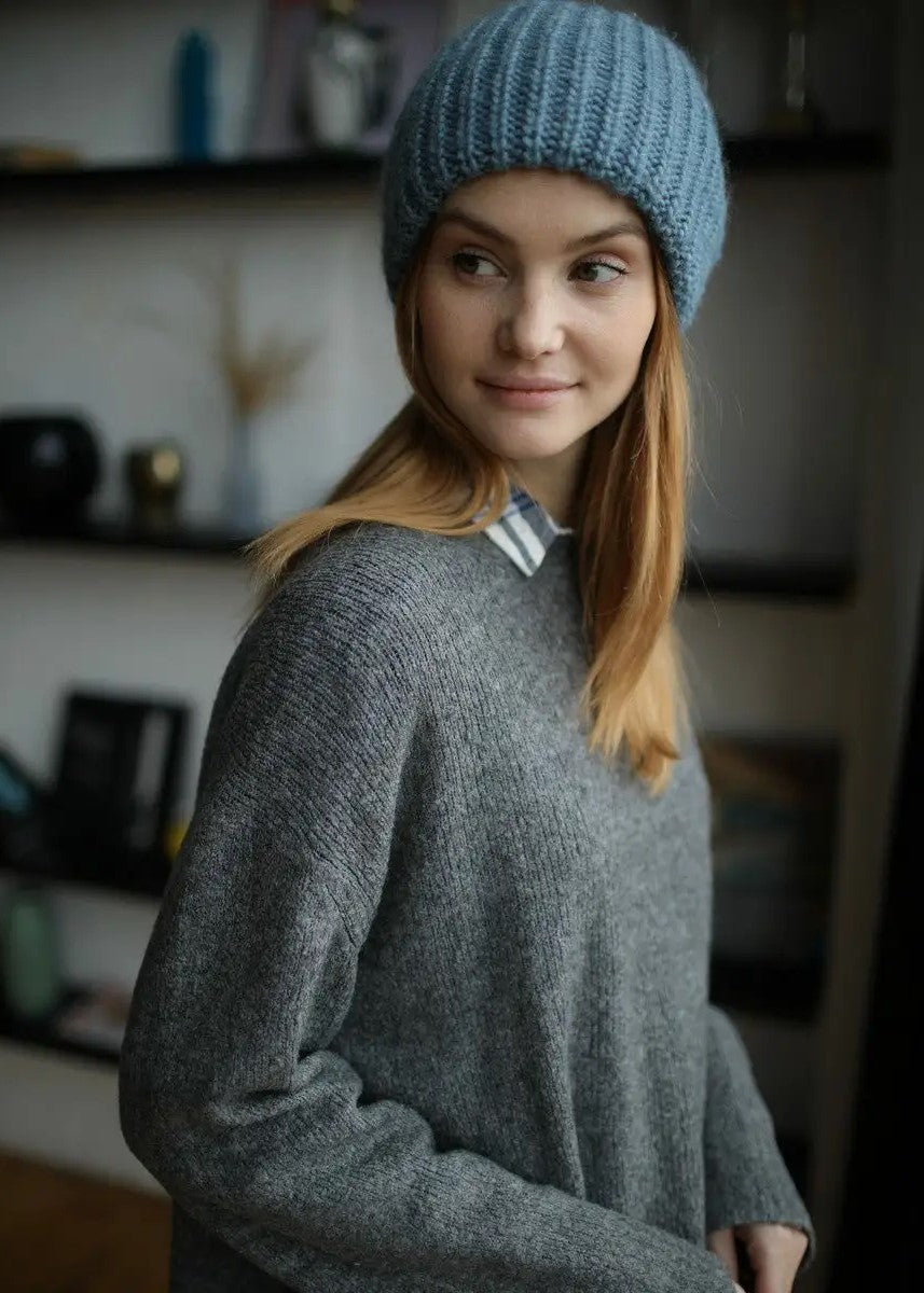London Knit Beanie in Gray & Blue — Soft, Warm & Effortlessly Stylish