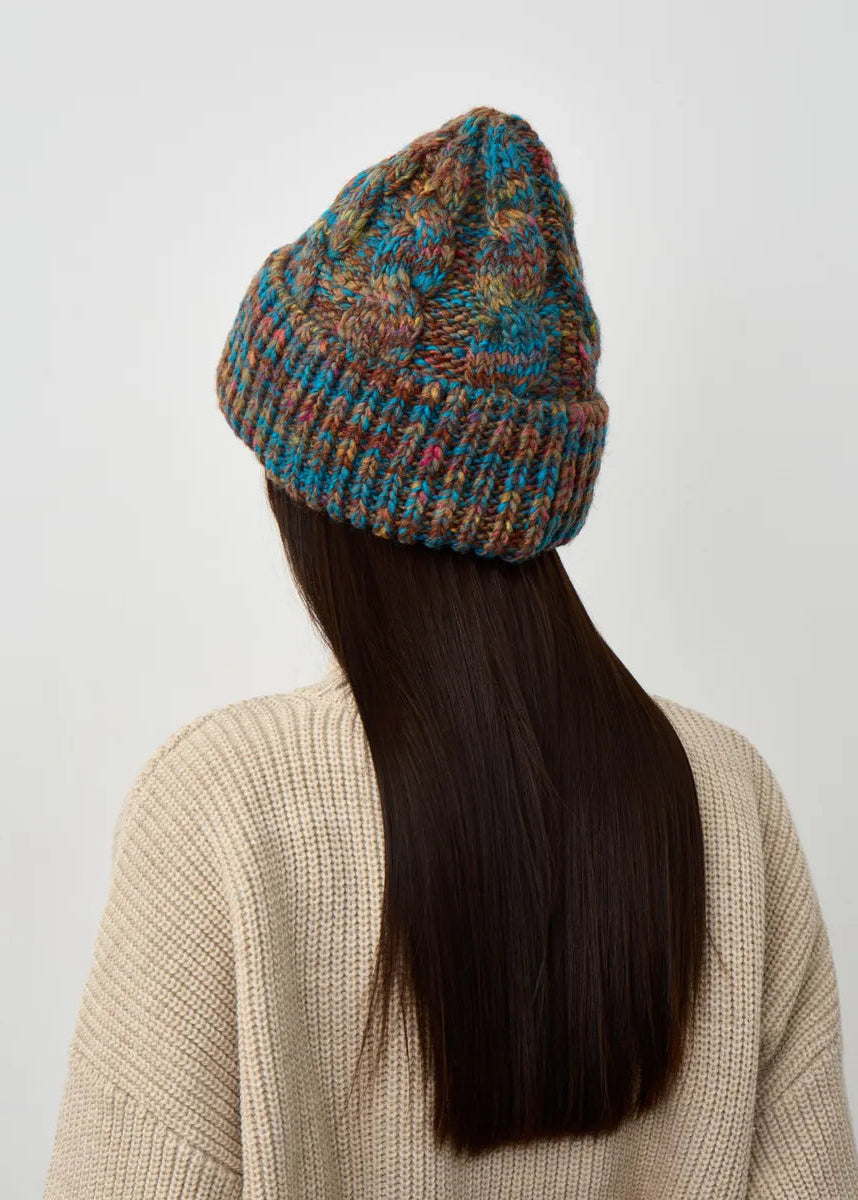 Tokyo Turquoise cable knit wool beanie: Back view showing the gathered crown