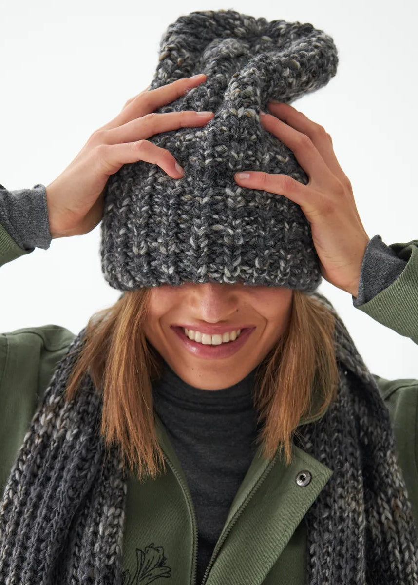 Oversized Double-Layer Wool Hat in Dark Gray - BRIKOLY