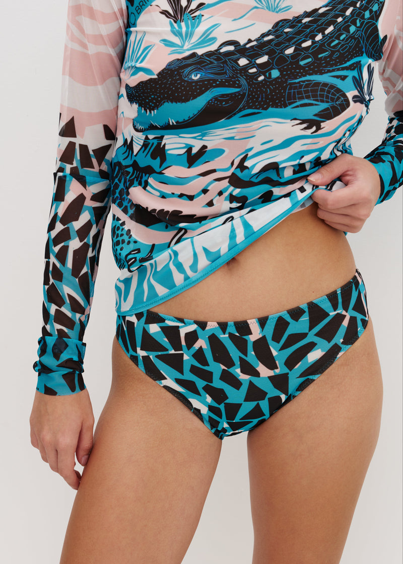 Coco Mesh Swimsuit SPF50 – Long Sleeve Bikini Set for Safe Tan