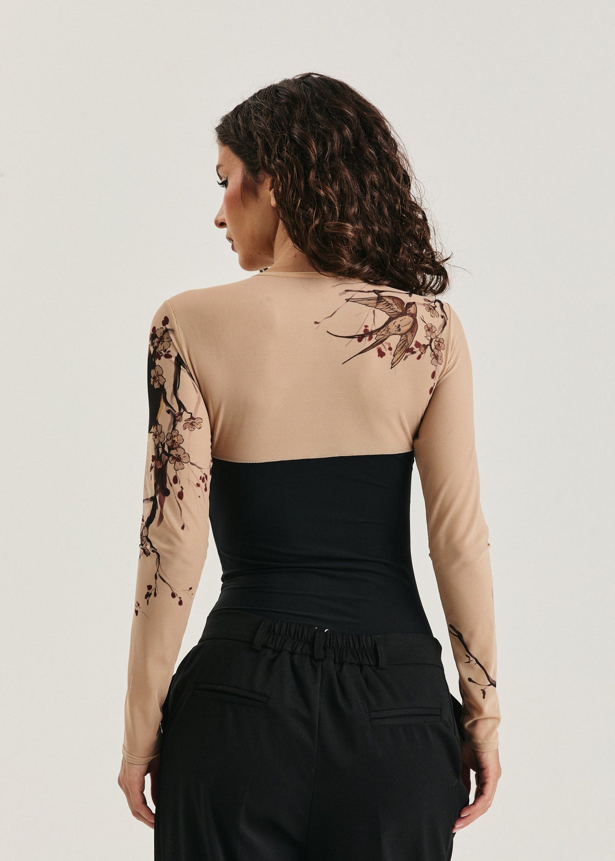 Sakura Tattoo Mesh Bodysuit – Floral Second Skin Body with Polyviscose Base for Women (на проверку) - BRIKOLY