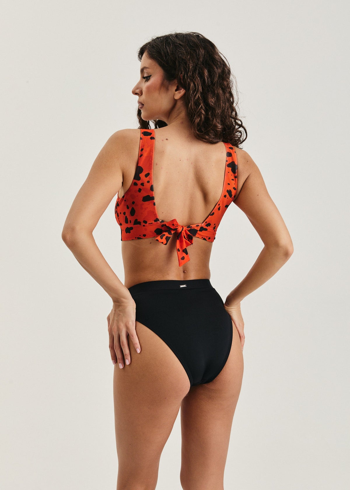 Buckwheat Smart Tan Swim Top – Designer Mesh Bikini Top with Sun Protective Fabric (на проверку) - BRIKOLY