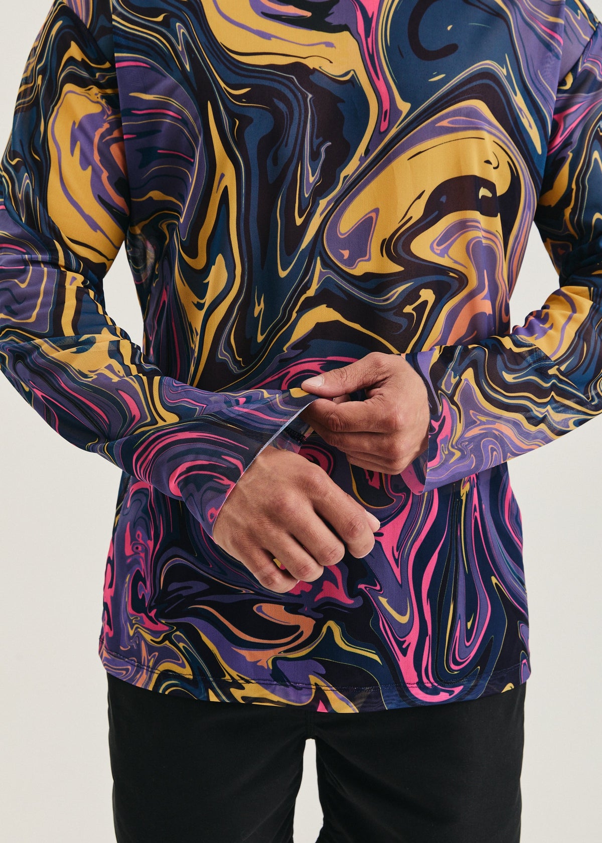Fusion Violet Men's Mesh Rash Guard – SPF 50 Long Sleeve Swim Shirt - BRIKOLY