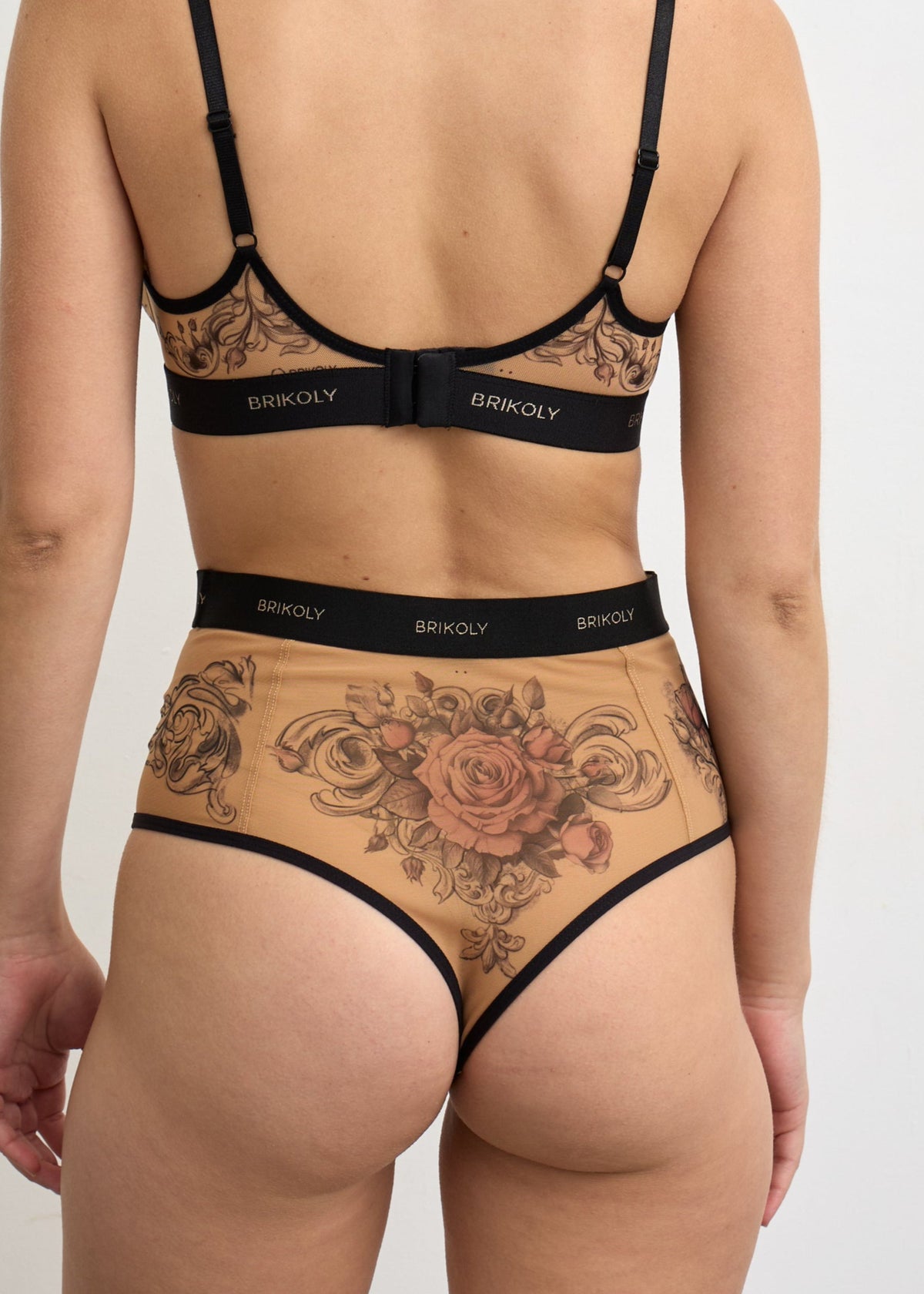 Rose Briefs for Women – High-Waisted Thong