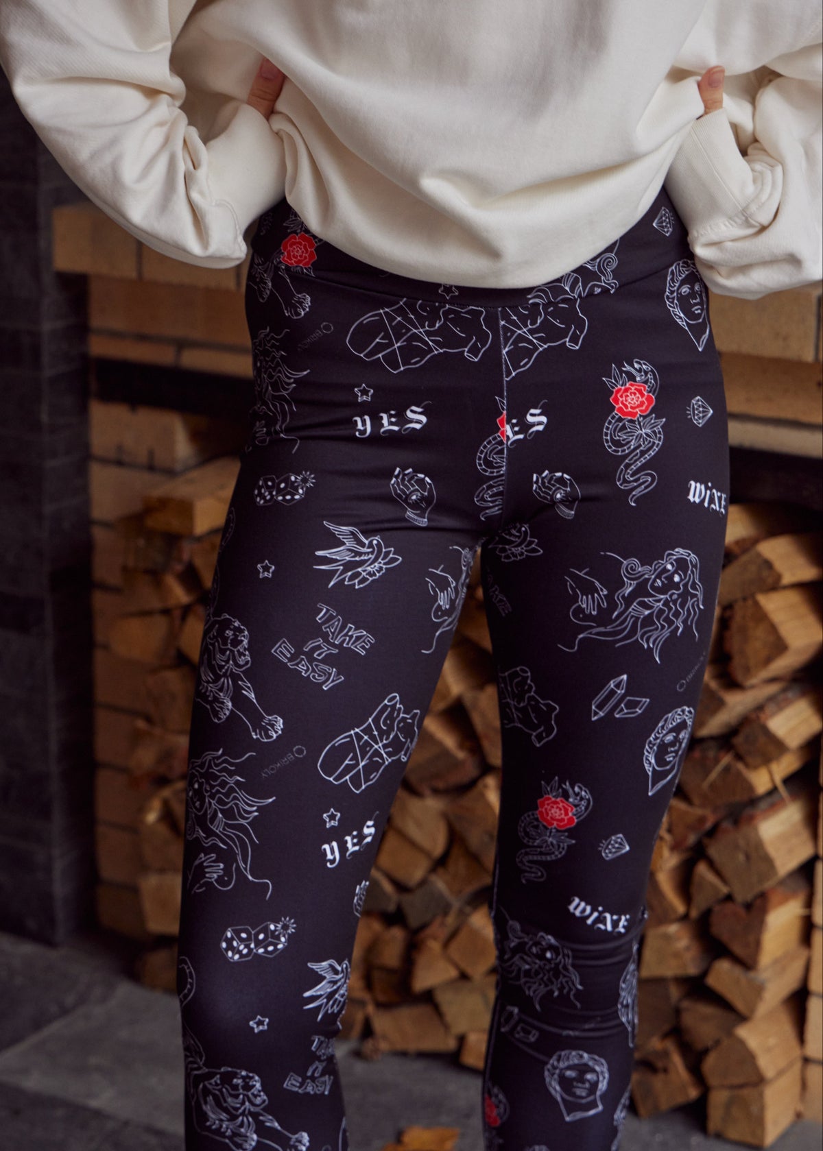 Tiger Tattoo Print Winter Leggings – Cozy, Bold & Stylish