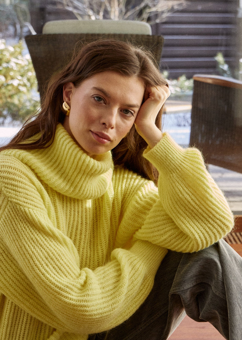 yellow dress sweater Chic Knit with Funnel Neck Espafurni - 65-Inch Long The dress is made stylish leather shoes for foot health Color:totally ivory