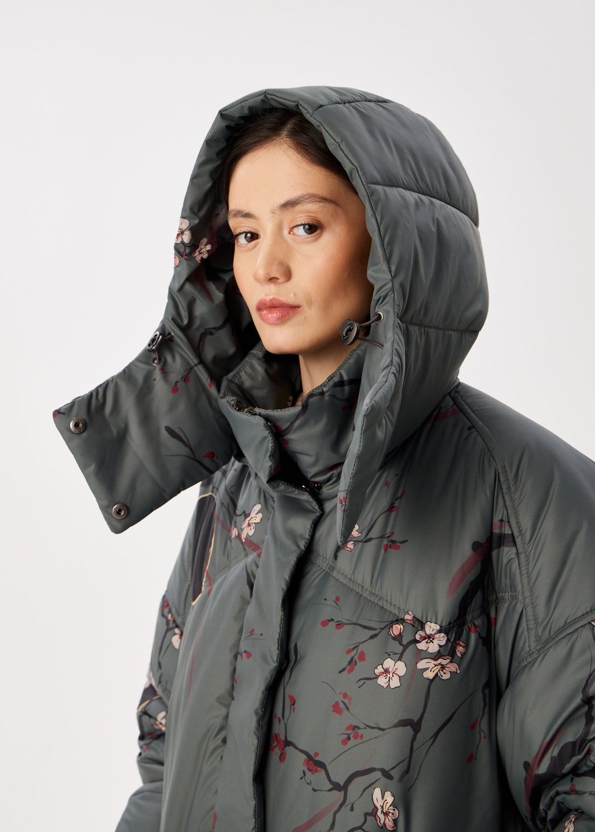 Sakura Printed Puffer Jacket for Women – Artistic & Cozy Design - BRIKOLY