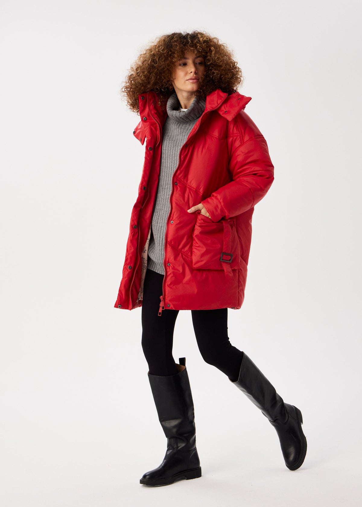Classic Red Puffer Jacket for Women – Trendy & Warm Designs - BRIKOLY