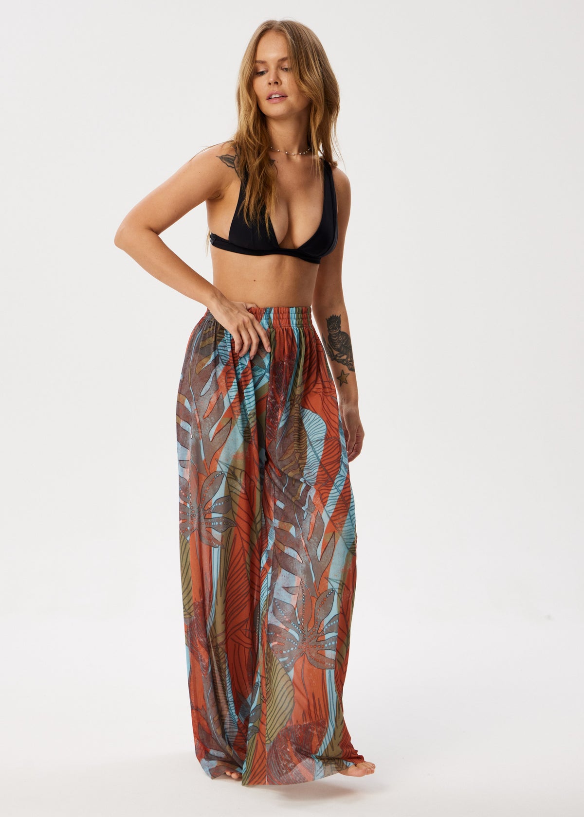 Zebra Flowing Palazzo Pants – Style, Comfort, and Sun Protection