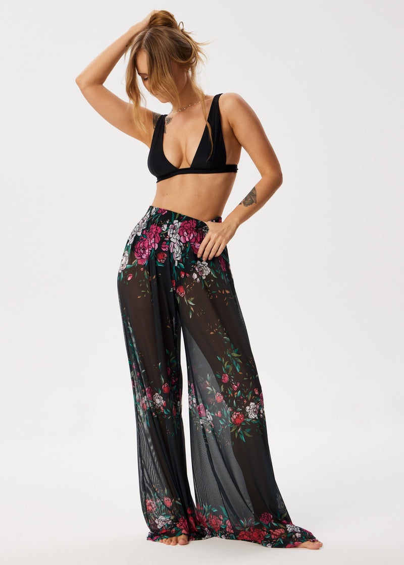 Rose Flowing Palazzo Pants – Style, Comfort, and Sun Protection