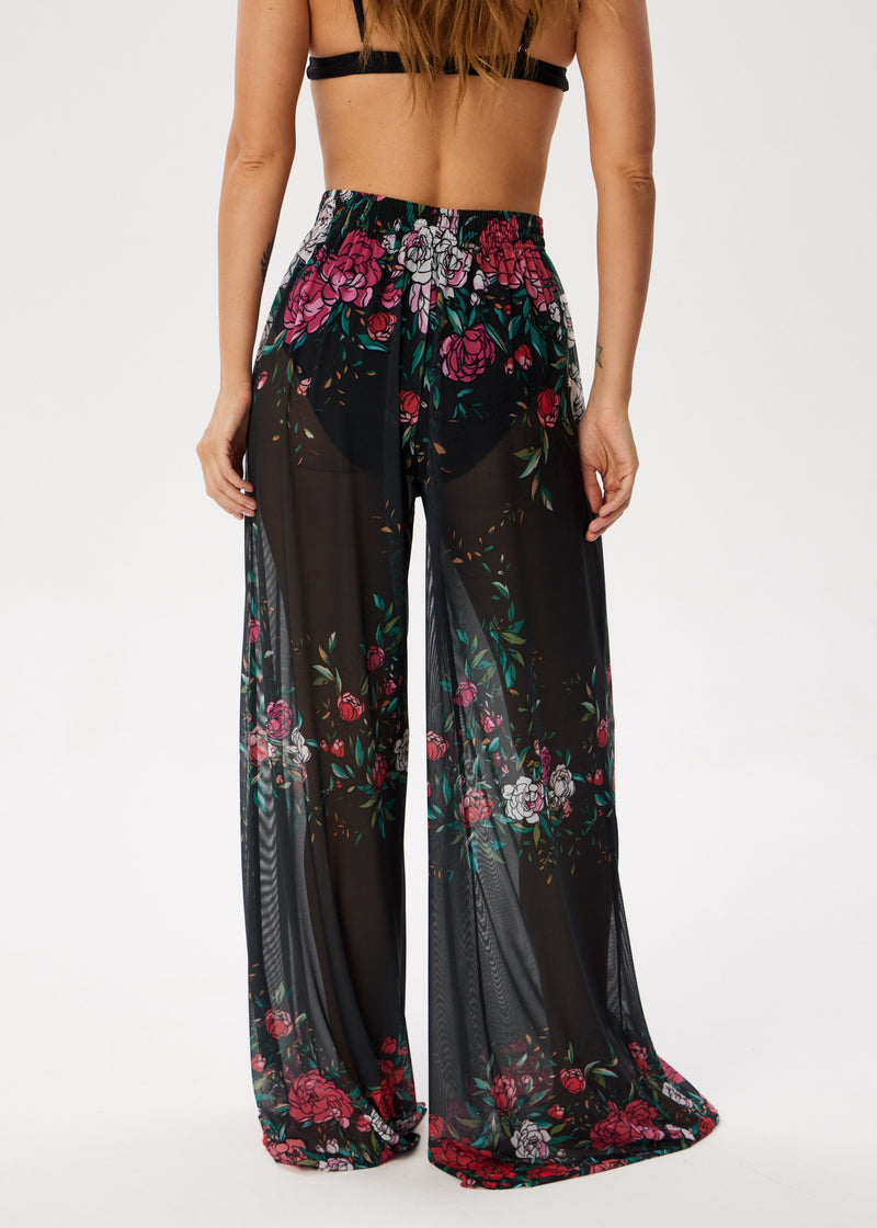 Rose Flowing Palazzo Pants – Style, Comfort, and Sun Protection