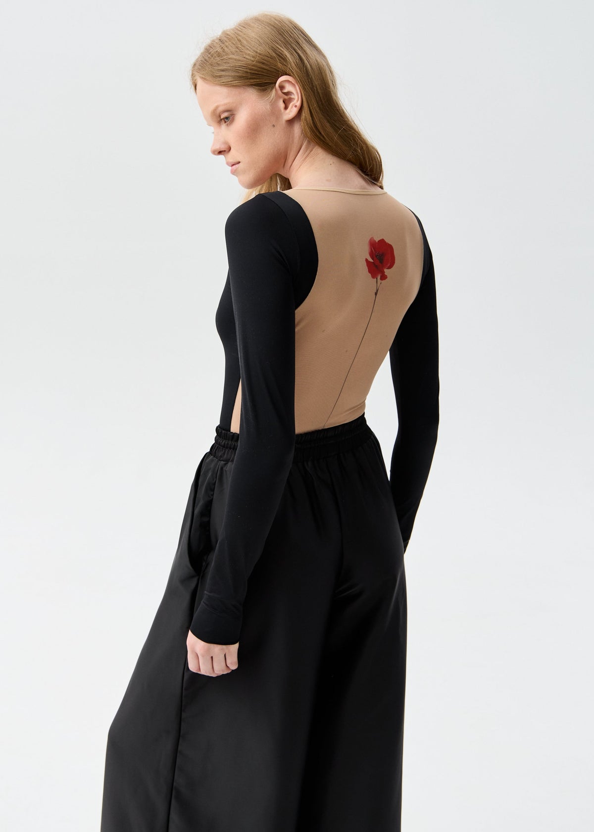 Poppy Tattoo Effect Bodysuit: Long Sleeve & Open Back - BRIKOLY