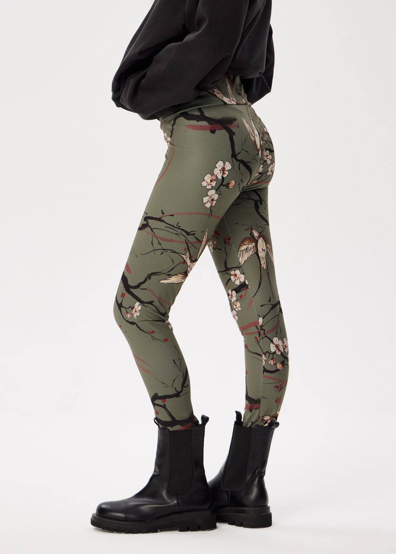 Sakura Tattoo Print Winter Leggings – Cozy, Bold & Stylish