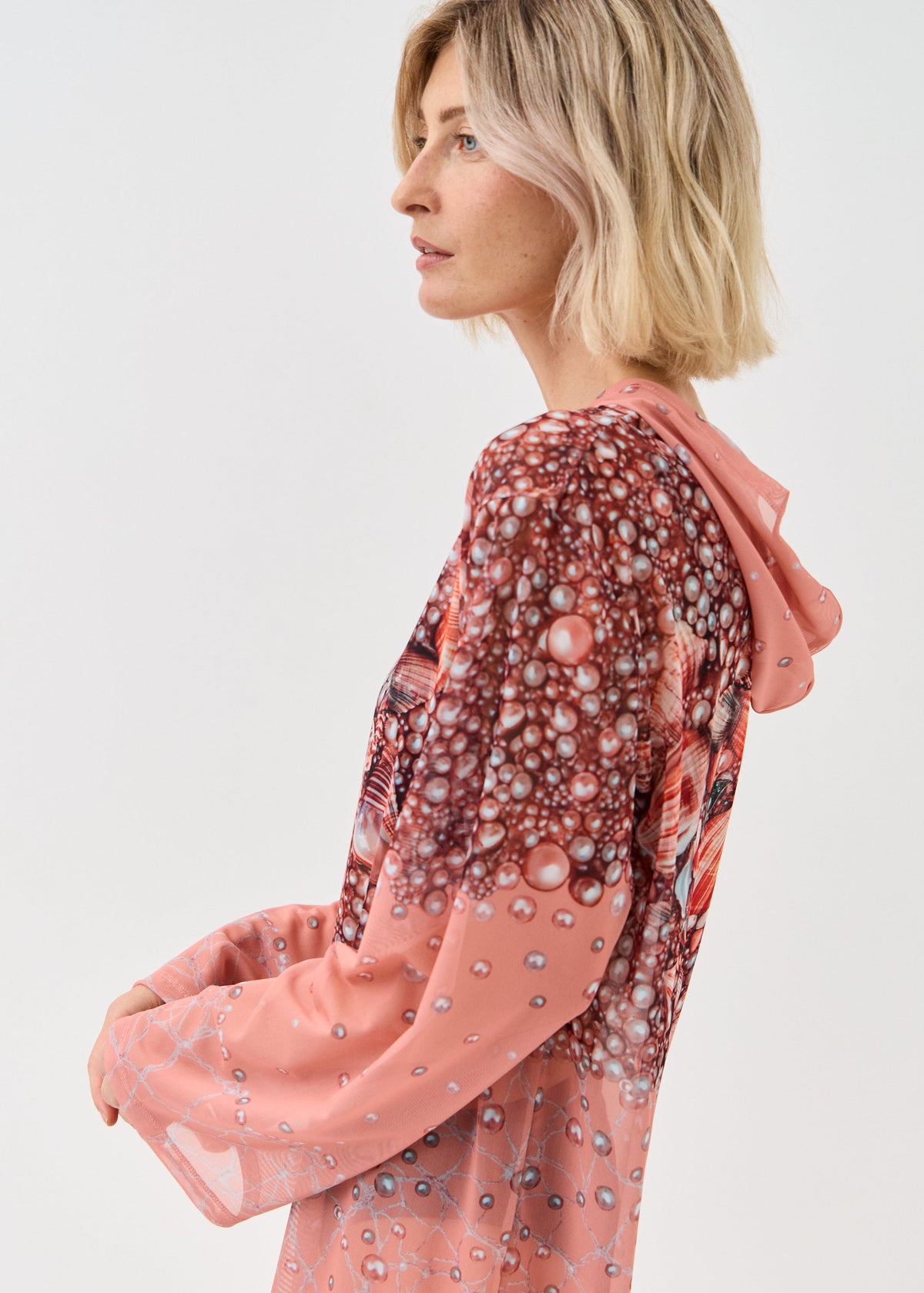 Shell Mesh Beach Tunic for Women – Lightweight UV Cover-Up with Exclusive Design - BRIKOLY