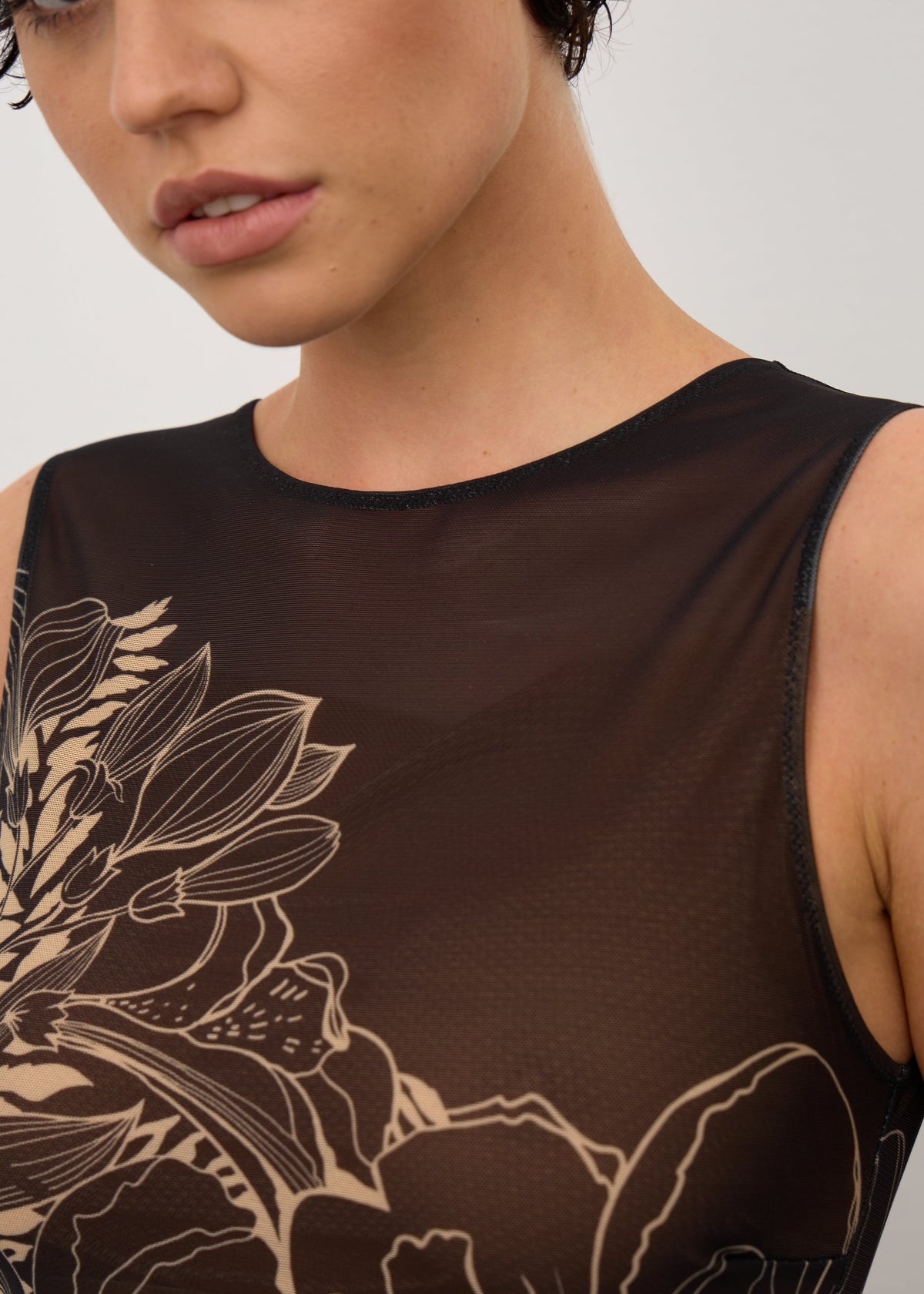Black Aster Smart Swimsuit SPF 50 – Tattoo One-Piece for Women - BRIKOLY