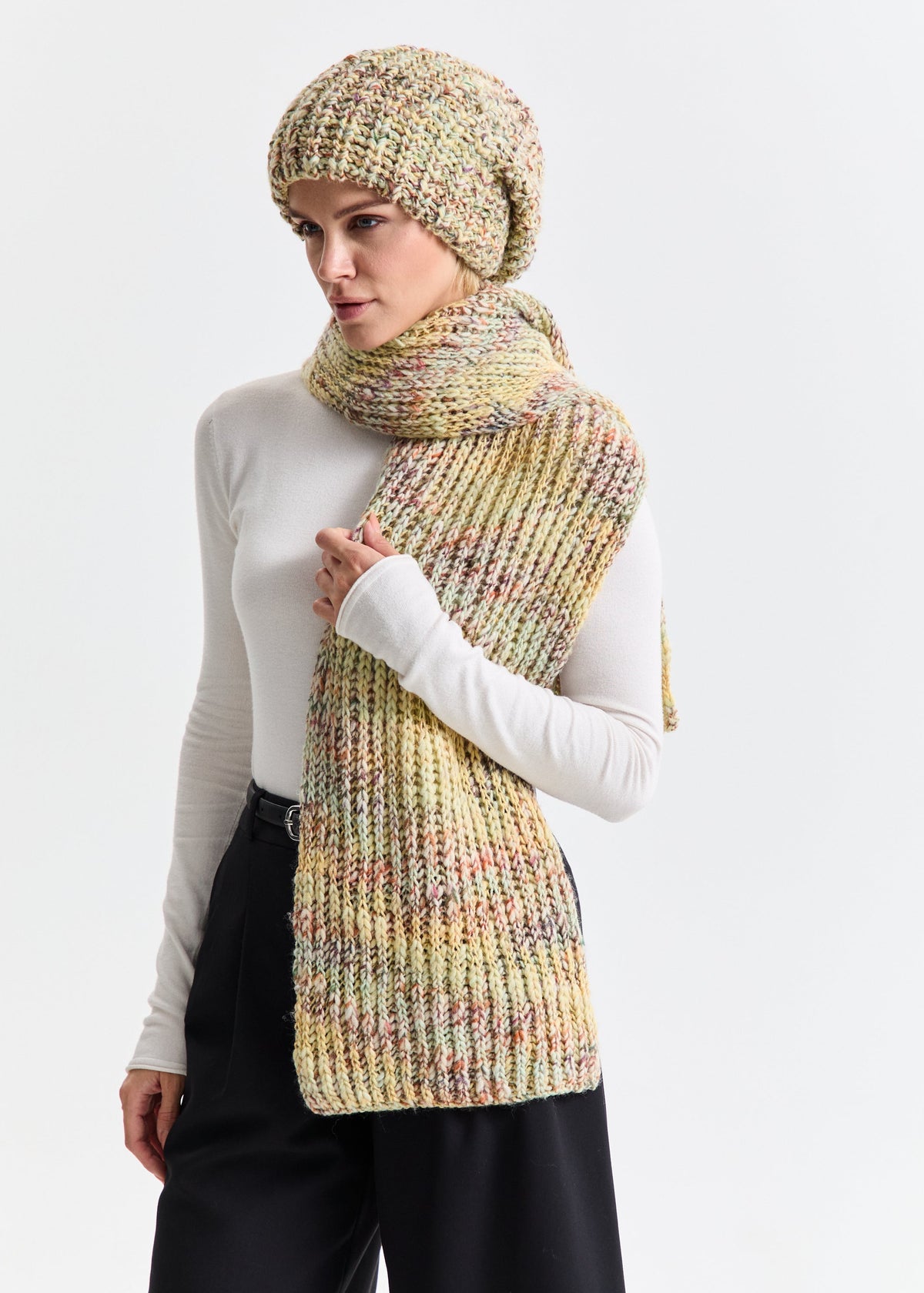 Oversized Double-Layer Wool Hat in Yellow