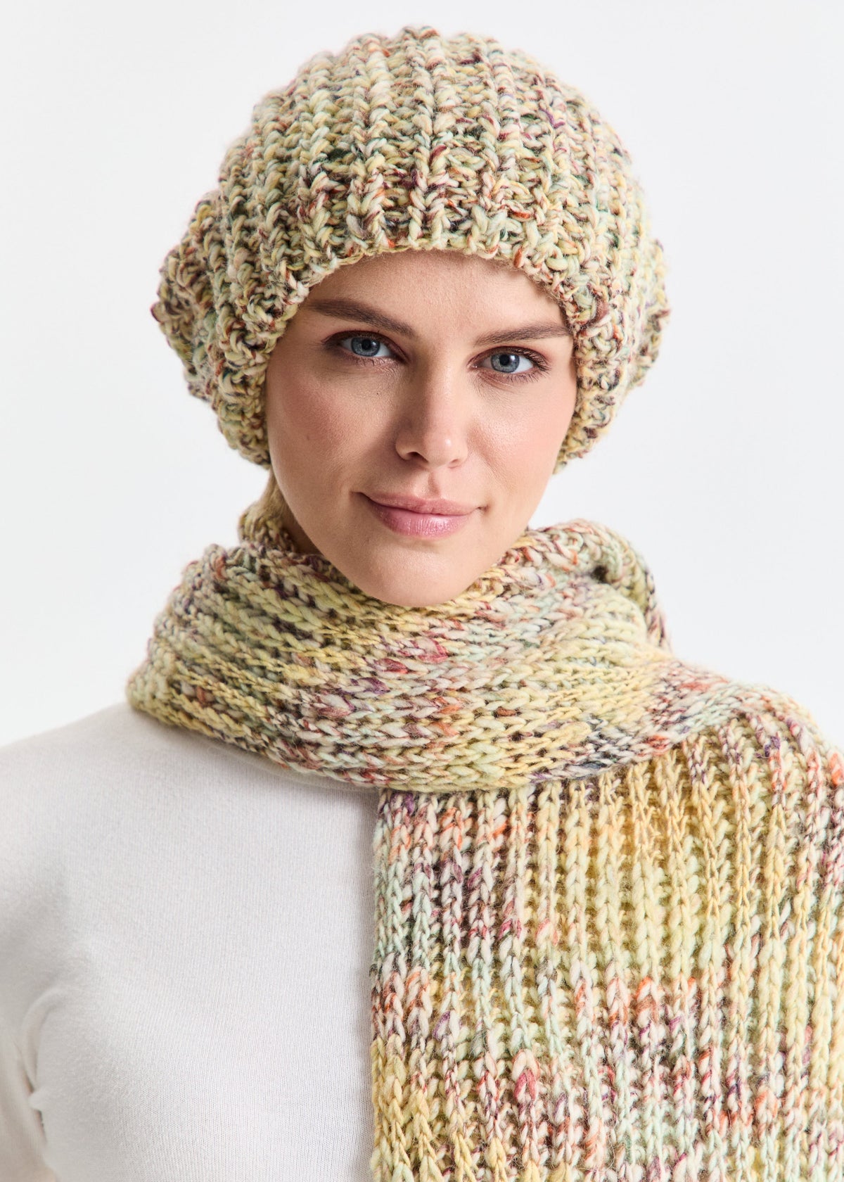 Oversized Double-Layer Wool Hat in Yellow