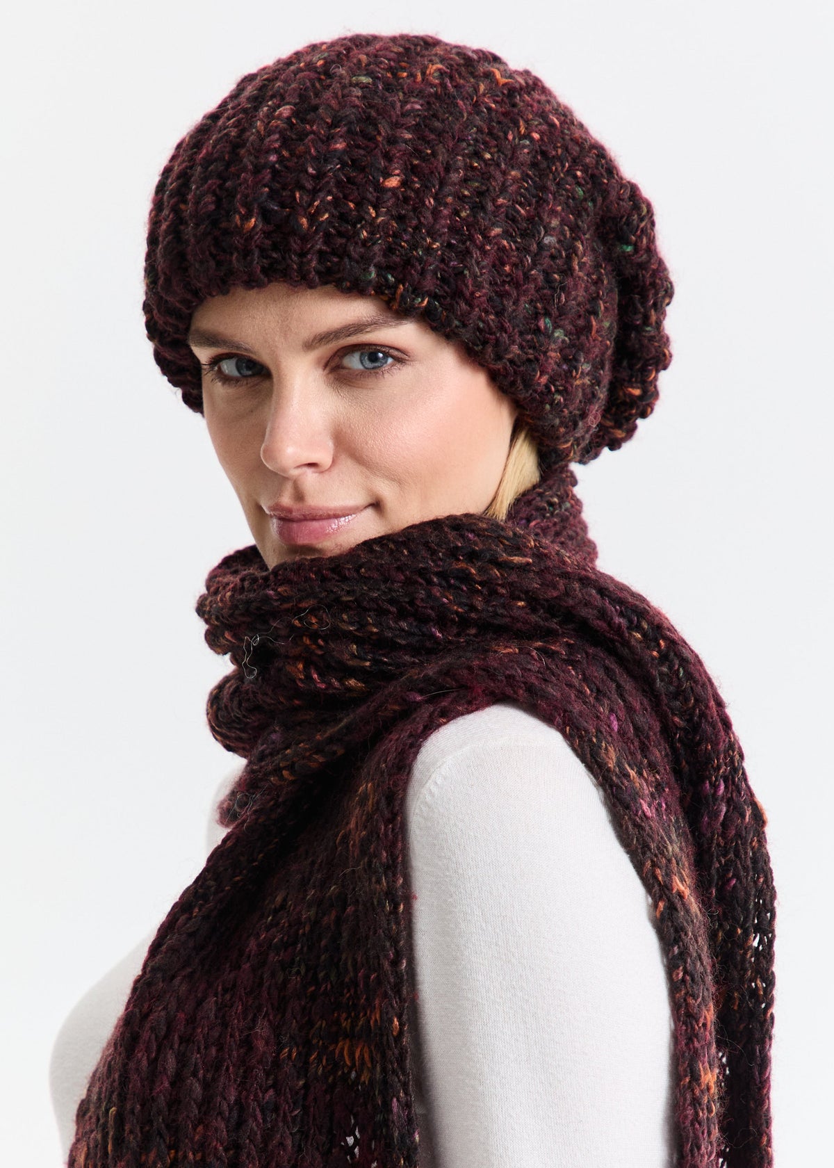 Oversized Alpaca Wool Scarf - Blueberry & Red - BRIKOLY