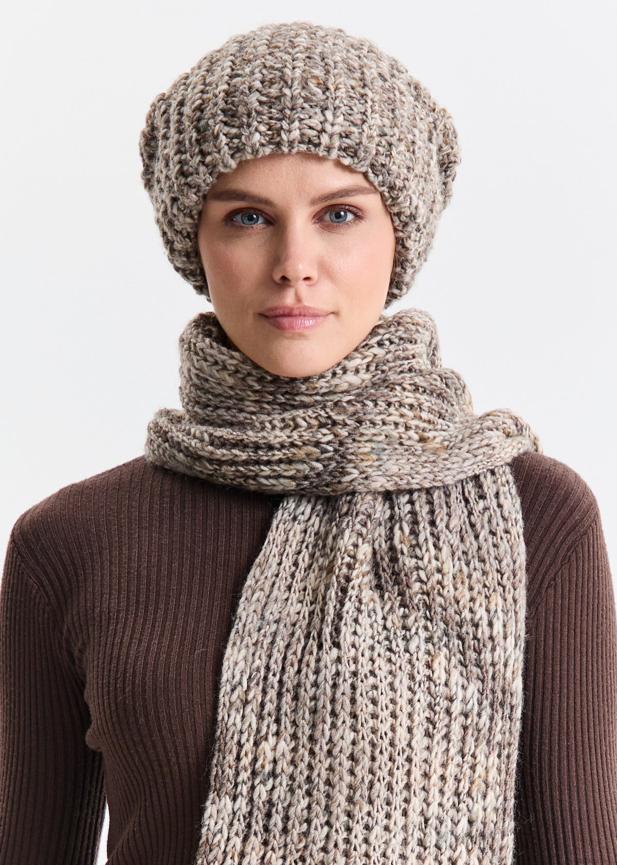 Oversized Double-Layer Wool Hat in Gray