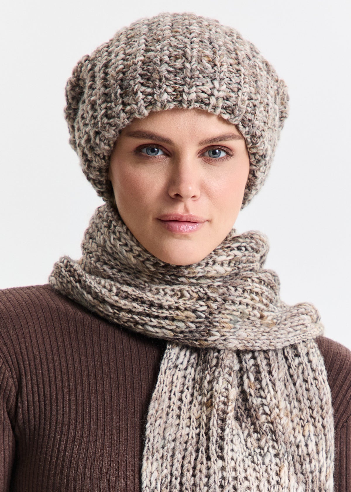 Oversized Double-Layer Wool Hat in Gray