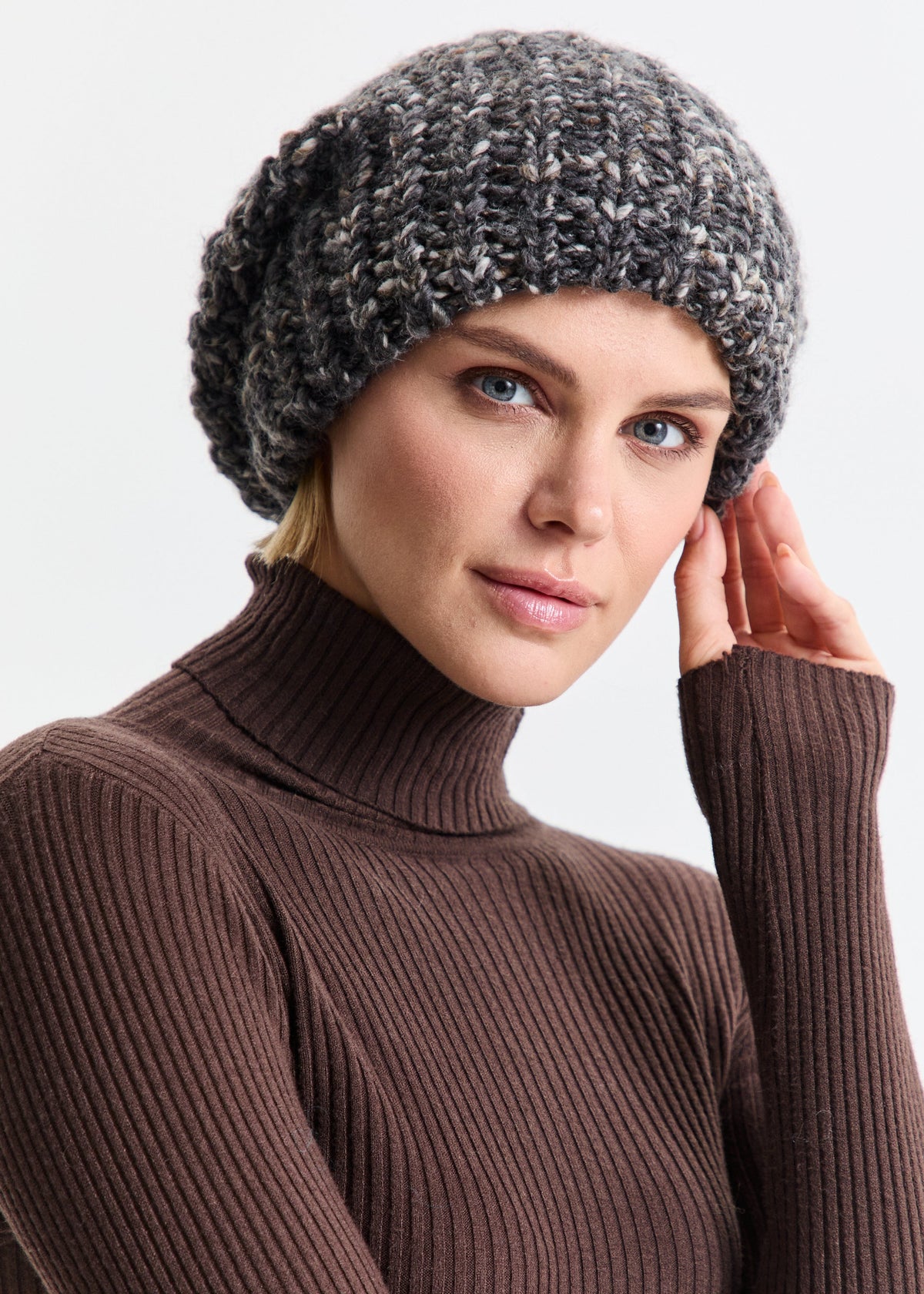 Oversized Double-Layer Wool Hat in Dark Gray