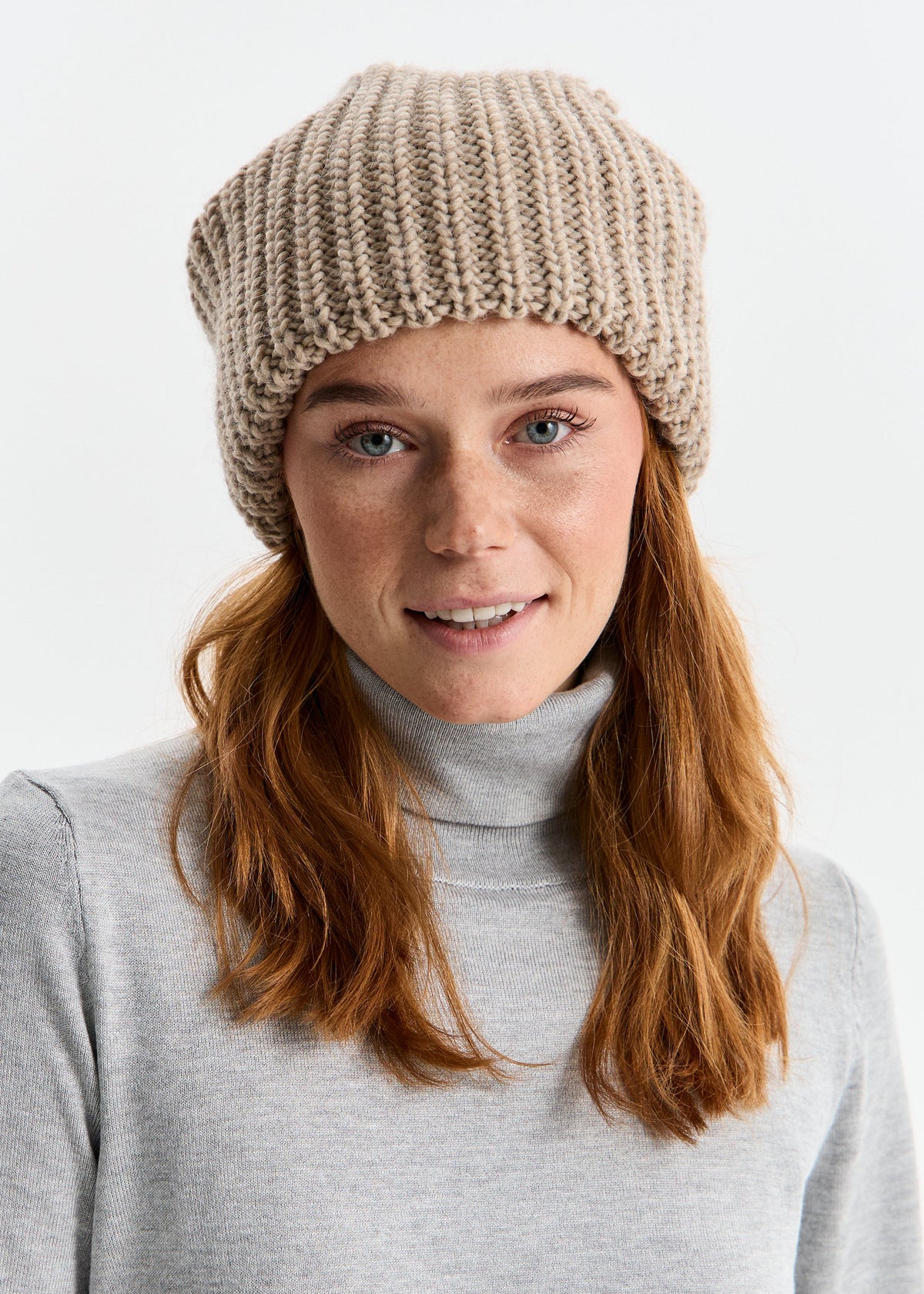 Oversized Double-Layer Wool Hat in Beige
