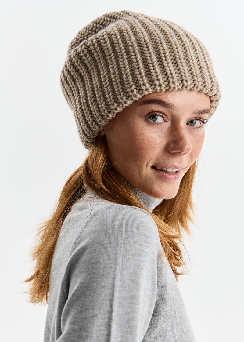 Oversized Double-Layer Wool Hat in Beige