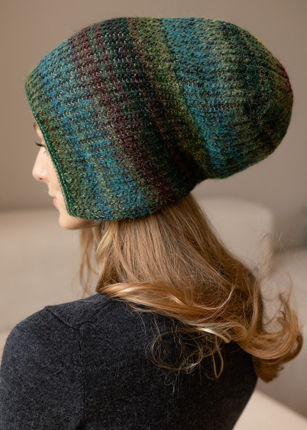 Reversible Wool Beanie Green Lisse - Double-Sided Warm Hat