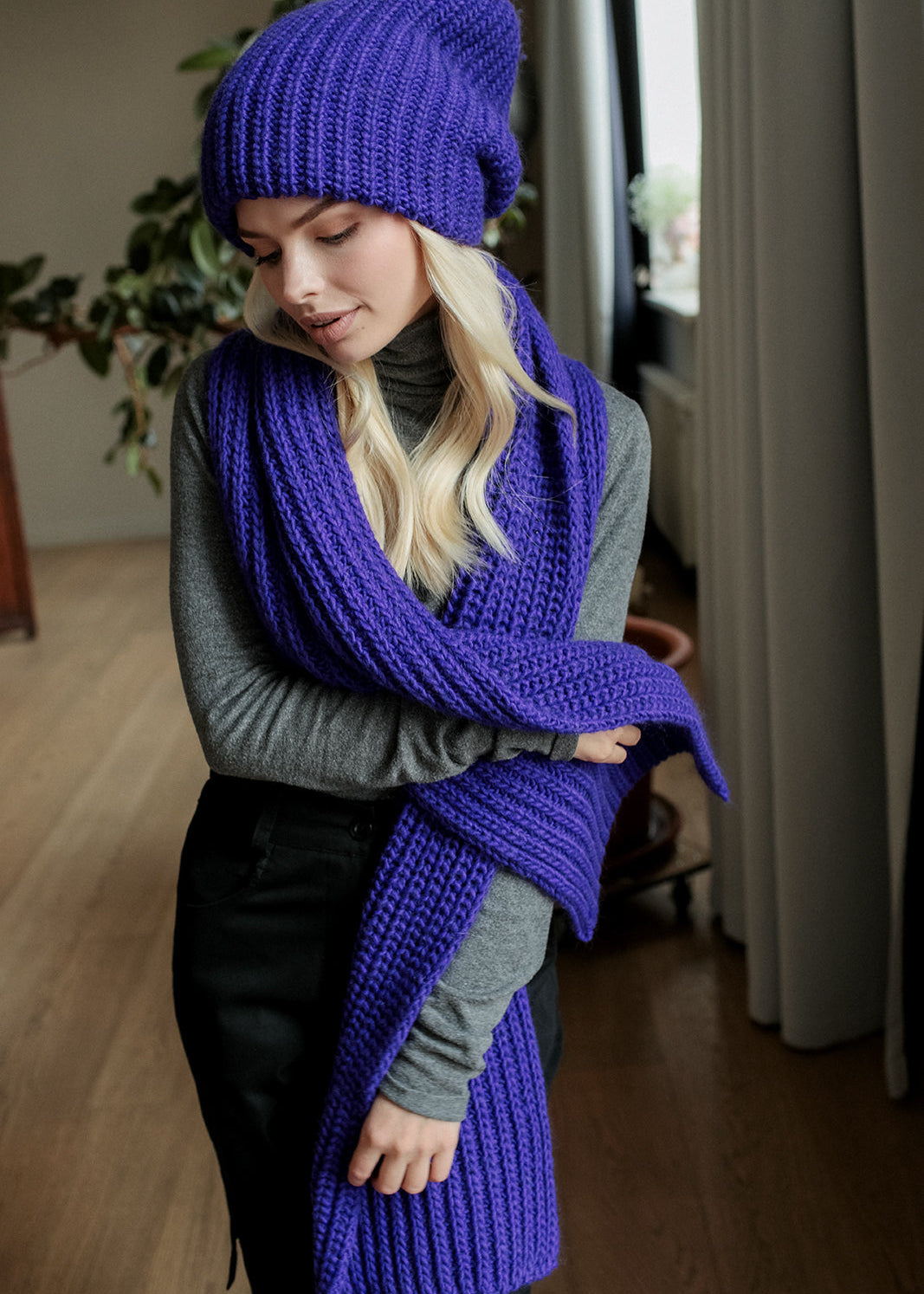 Oversized Double-Layer Wool Hat in Lavender