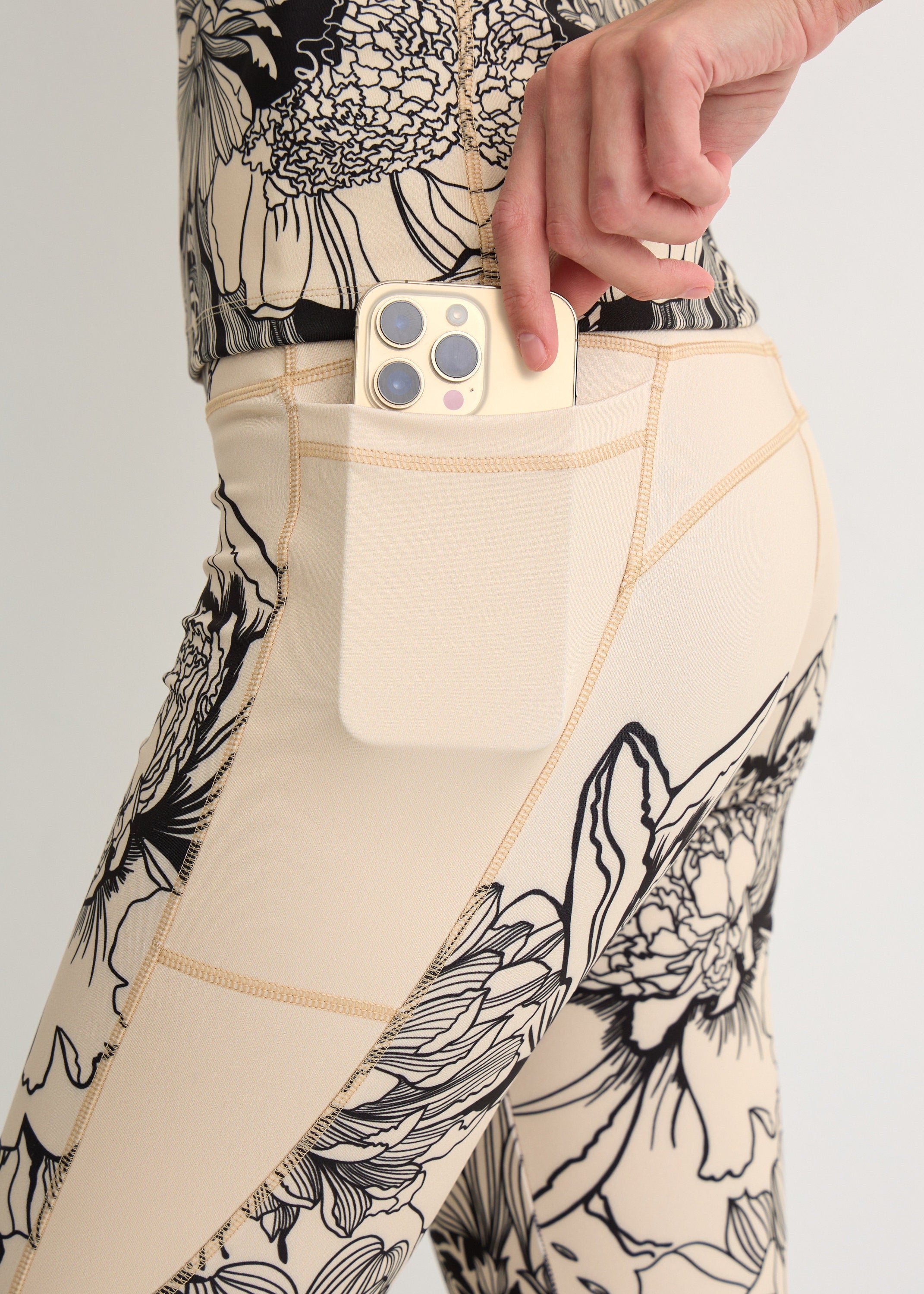 Flower Printed Leggings with Pockets for Women – Workout Everyday